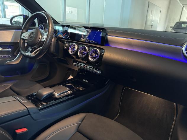 Mercedes-Benz Classe A A 200 d Premium Night Edition - Foto 10