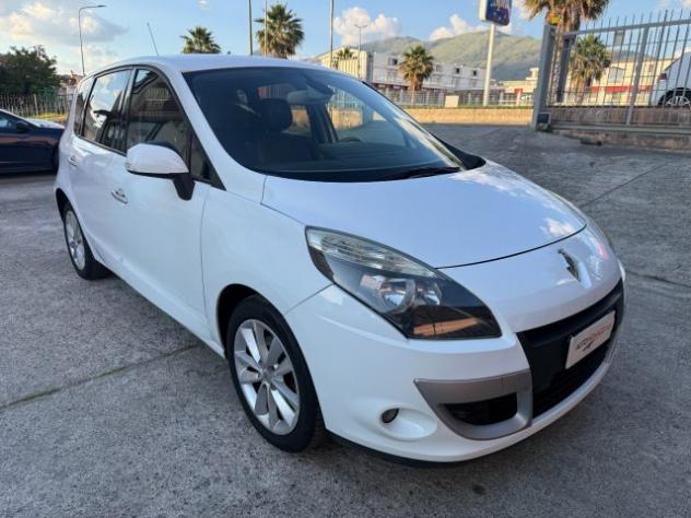 RENAULT Scenic X-Mod 1.5 dCi 110CV EDC Luxe rif. 23832548 - Foto 7