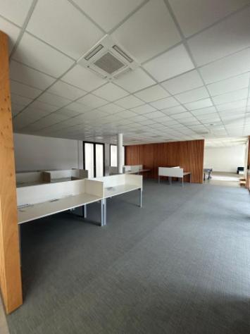 Immobile di 505 m² con 3 locali in affitto a Ponte San Nicolò - Foto 15