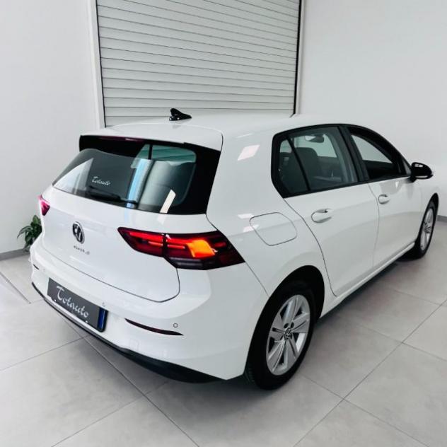 VOLKSWAGEN Golf 2.0 TDI DSG SCR Life rif. 24100231 - Foto 8