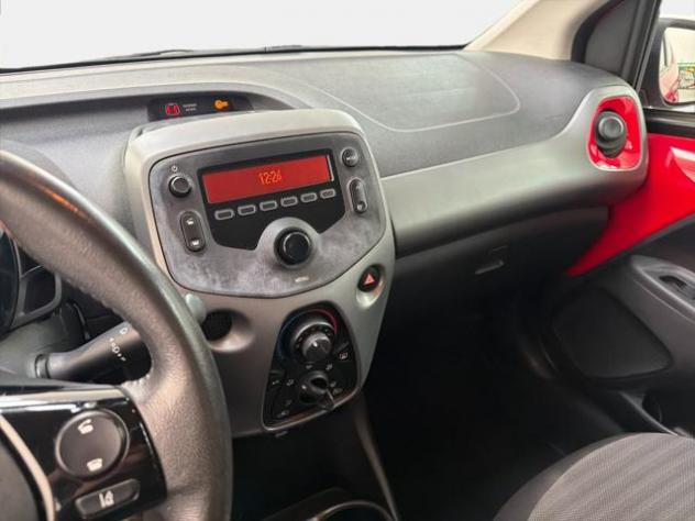 TOYOTA Aygo Connect 1.0 VVT-i 72 CV 5 porte x-clusiv rif. 24063453 - Foto 10