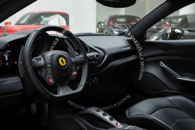 FERRARI 488 GTB|SCUDETTI|ELECTRIC SEATS|PARKING SENSORS| rif. 23965173 - Foto 10