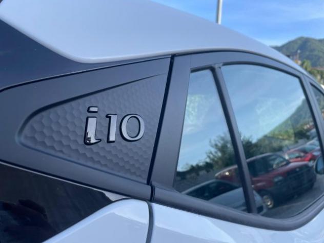 HYUNDAI i10 1.0 MPI AT Connectline cambio automatico rif. 21348462 - Foto 3