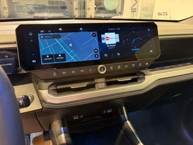 Jeep Compass e-Hybrid 1.2 Turbo MHEV 106kW Summit DCT - Foto 10