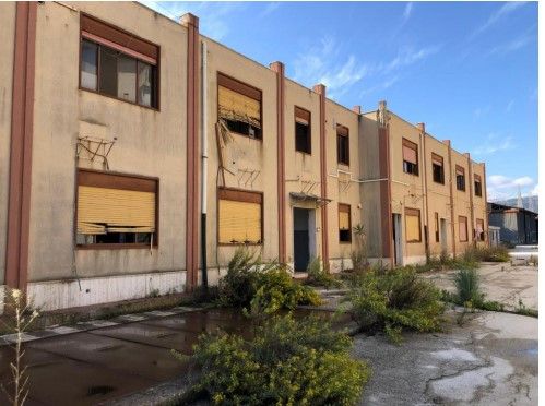Tribunale di Siracusa - RG 44/2001 Complesso immobiliare in asta - Foto 3
