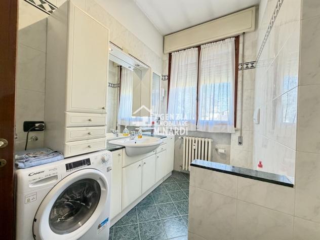 FAENZA – CENTRO STORICO | AMPIO APPARTAMENTO CON 3 CAMERE, ASCENSORE, BALCONE E GARAGE - Foto 13
