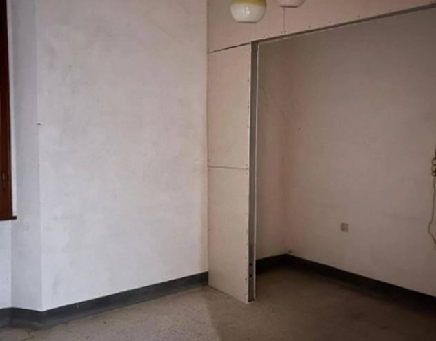 Immobile in asta di 783 m² con più di 5 locali e box auto in vendita a Montale - Foto 18