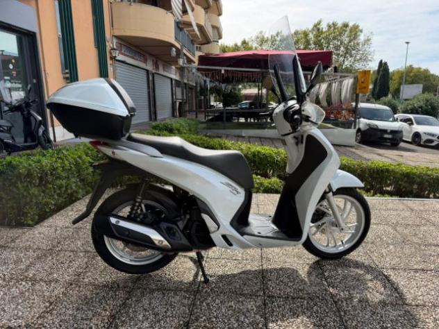 HONDA SH 125 TUTTO INCLUSO ANCHE PASSAGGIO! MINI RATE rif. 24190918 - Foto 2