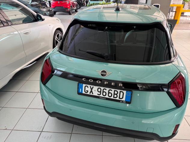 MINI Mini 5 porte (F65) Mini 5 Porte Cooper C Favoured - Foto 3