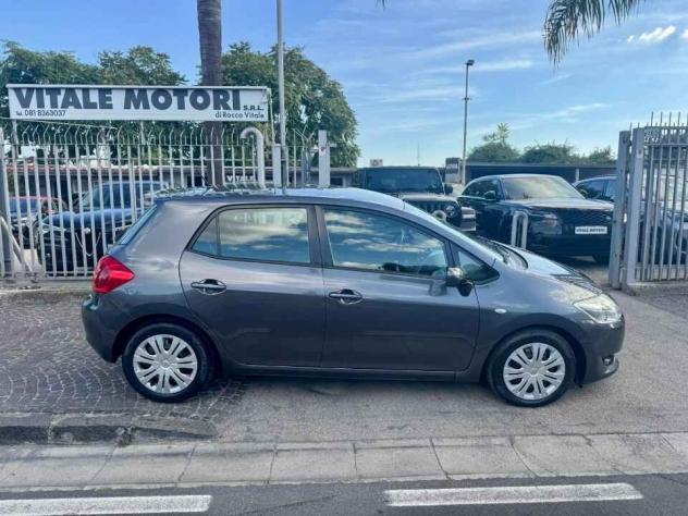 Toyota Auris 2.0 D-4D 5 porte 126 CV - Foto 9