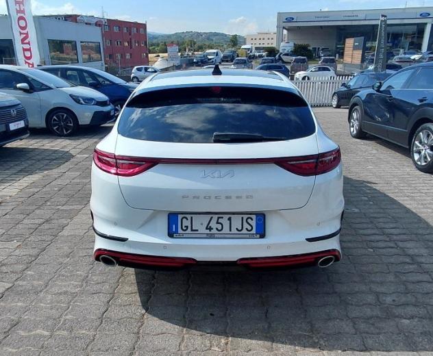 Kia ProCeed 1.6 T-GDI DCT GT - Foto 6