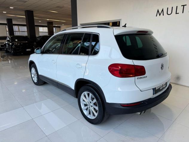 VOLKSWAGEN - Tiguan - 2.0 TDI 140 CV 4motion Sport & Style - Foto 2