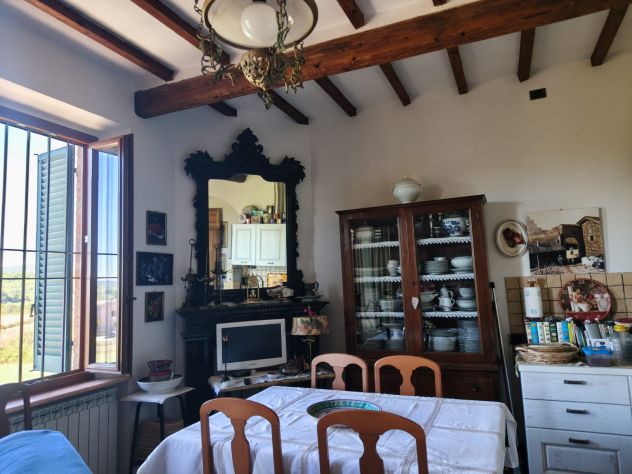 Monteriggioni (SI) affittasi appartamento con posto auto - Foto 8