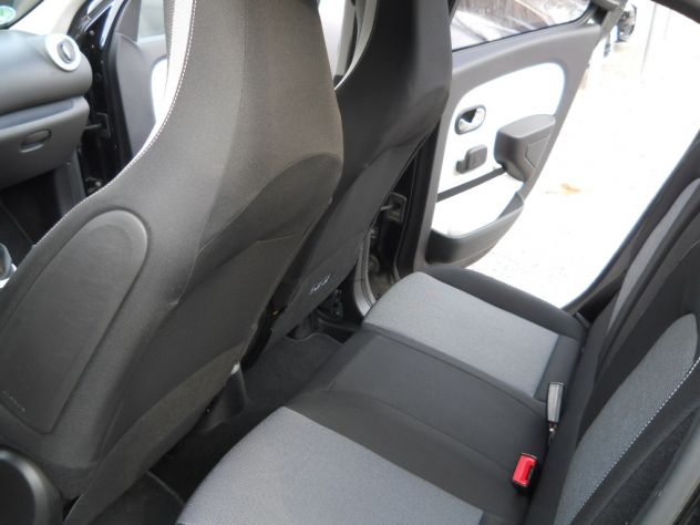 RENAULT - Twingo - TCe 90 CV S&S Sport - Foto 10