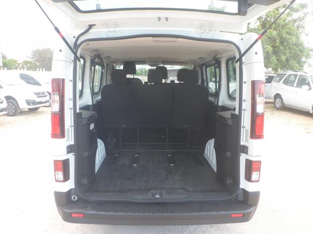 Renault Trafic 6 posti autocarro - Foto 7