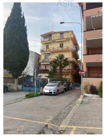 IMMOBILI-IMMOBILE RESIDENZIALE-Via dei Mille, 46, 84091 Battipaglia SA, Italia