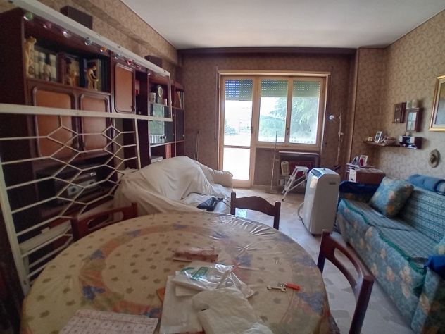 Comasina/Affori ampio 2 locali con servizi Libero subito - Foto 4