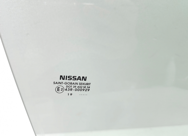 VETRO SCENDENTE ANTERIORE DESTRO NISSAN Micra Serie (K14) 80300-5FA0A (17) - Foto 7