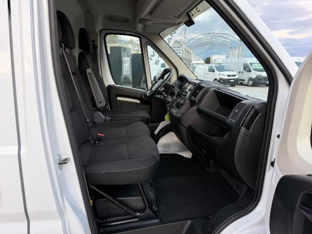 Peugeot BOXER 28 L1H1 120 - Foto 9