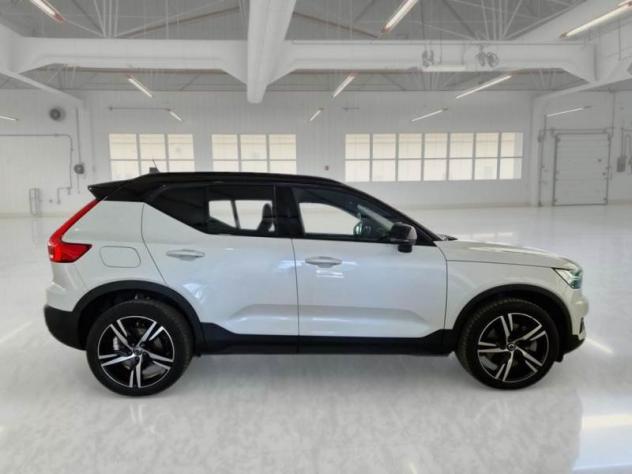 Volvo XC40 Recharge T5 180+82 CV Recharge Plug-in Hybrid R-Design - Foto 5