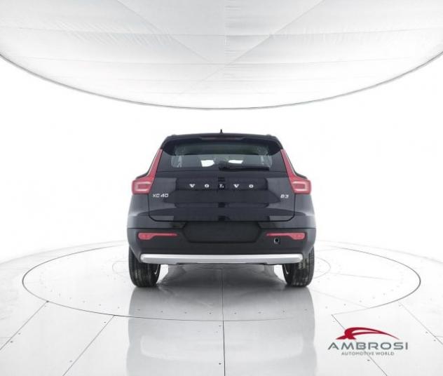 VOLVO XC40 B3 Mild hybrid Benzina Essential rif. 23986876 - Foto 6