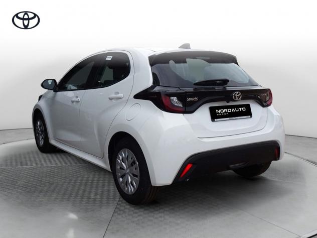 Toyota Yaris Hybrid 115 Business Pack - Foto 3