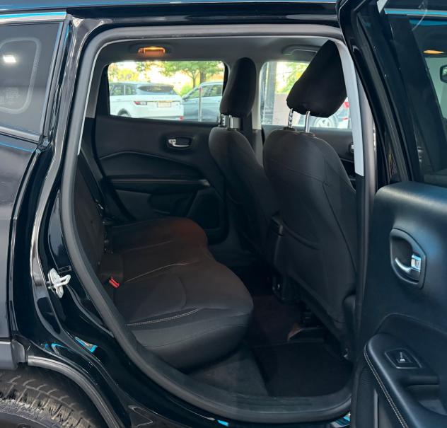 Jeep Compass 1.6 Multijet II 2WD Longitude - Foto 8
