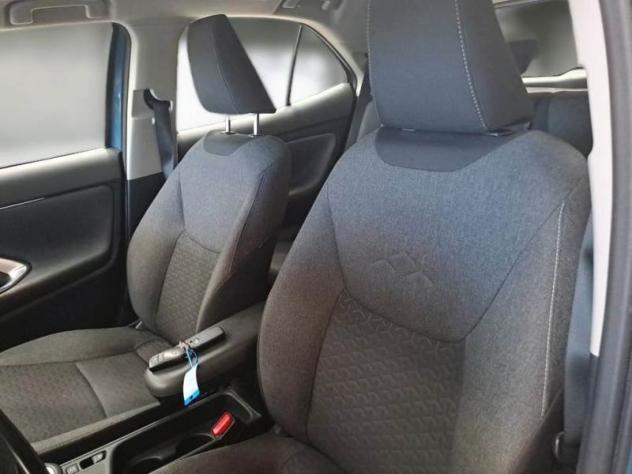 Toyota Yaris Cross 1.5H (116 CV) E-CVT Active FINO A 3 ANNI DI GARANZIA CON INCENTIVO - Foto 9