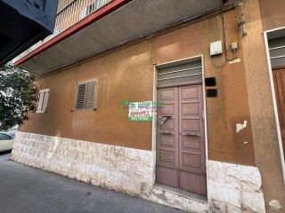 Rif. 9726 - Appartamento uso deposito in via Archimede