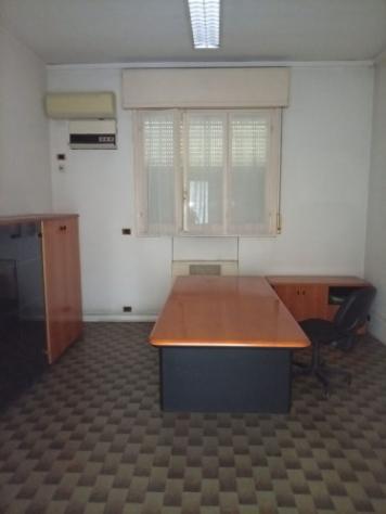Immobile di 450 m² con più di 5 locali in vendita a Carpi - Foto 10