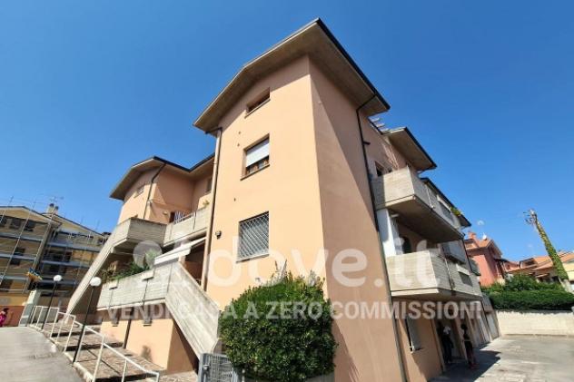 Appartamento di 118 m² con 3 locali e box auto in vendita a Fano