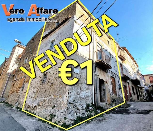 V004051 - Casa singola a Grotte, Sicilia, a soli 1 euro!
