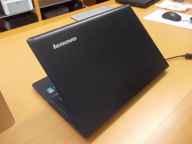 NOTEBOOK PORTATILE LENOVO Z50-70 CORE I7 8GB 250SSD WINDOWS 11.