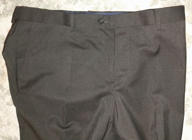 Abito da uomo Cerruti, a petto singolo. - Foto 8