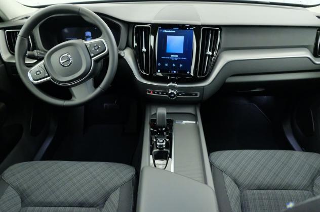 Volvo XC60 B4 automatico Core - Foto 5
