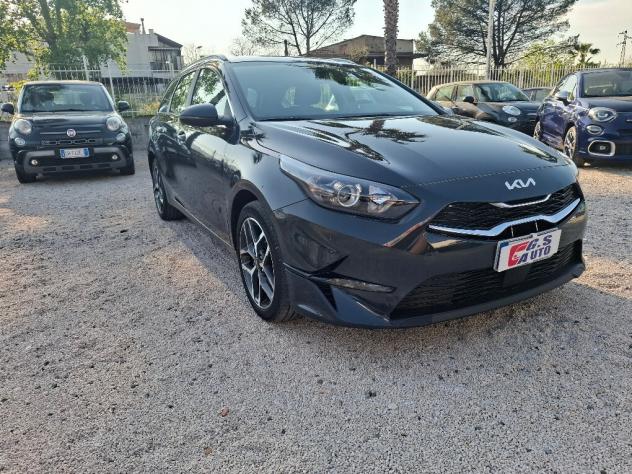 Kia Ceed 1.6 CRDi 136 CV MHEV DCT SW Business - Foto 3