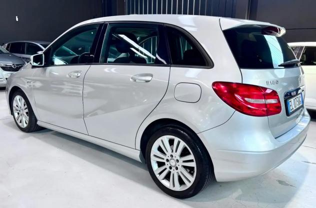 Mercedes-Benz B 180 be Executive - Foto 6