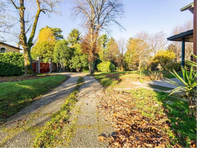 Villa di 260 m² con 5 locali e box auto in vendita a Garbagnate Monastero - Foto 15