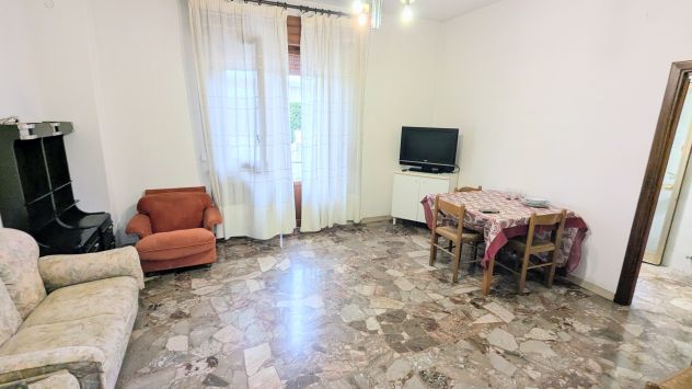 2 camere matrimoniali studentesse Chieti scalo