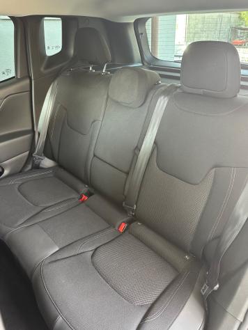 Jeep Renegade 1.6 mjt Limited 2wd 120cv - Foto 10