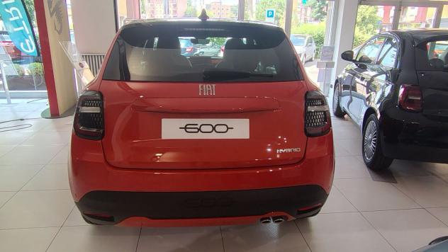 FIAT 600 1.2 Hybrid 145cv Icon - Foto 3