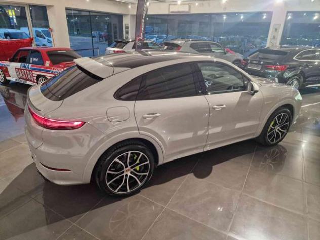 PORSCHE Cayenne Coupé 3.0 V6 E-Hybrid PASM PANO GTS MEMORIE rif. 22122296 - Foto 4
