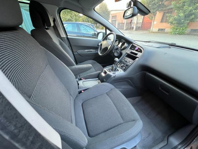 Peugeot 5008 1.6 HDi 112CV Business - Foto 10