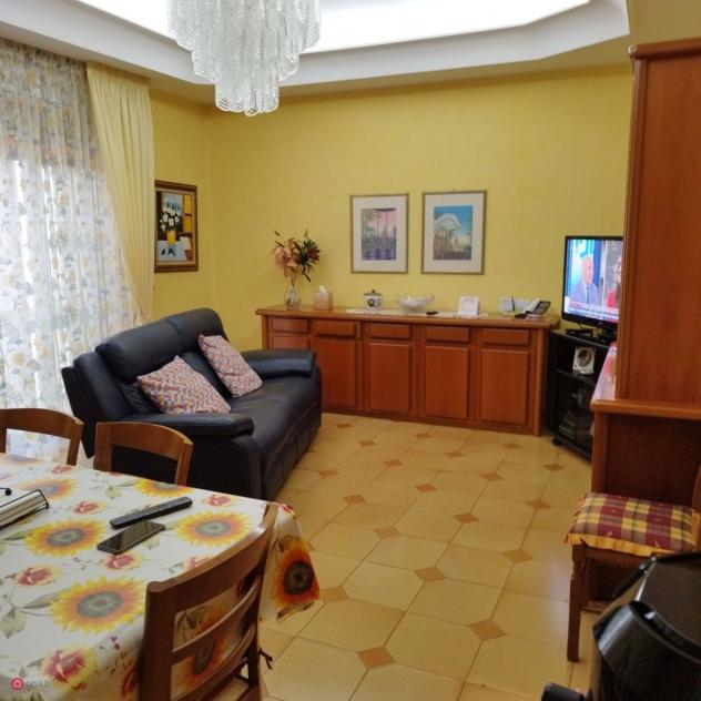 Casa Indipendente in Vendita in Via Romagnosi 47 /A a Floridia - Foto 3