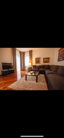 Apartment in Via Giuseppe Mazzini, Verona for 130 m² with 2 bedrooms - Foto 3