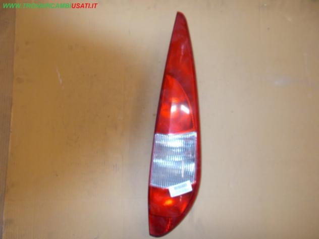 FANALE POST.S. FORD MONDEO (GE)  Parti elettriche  Fanaleria  Fanali  Fanale post. sx. FORD - MONDEO - 01-10-2003 - 01-05-2007