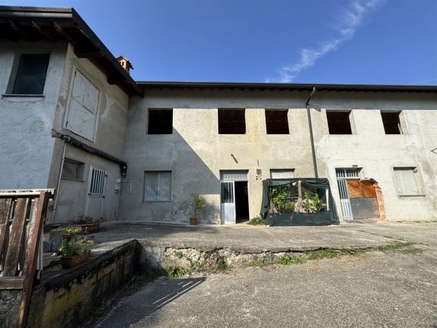Operazione immobiliare a rustico immersa nel verde della Brianza - Foto 2