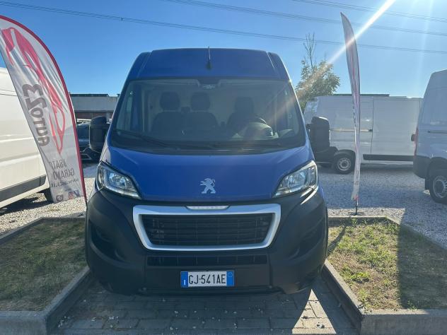 Peugeot Boxer 330 2.2 BlueHDi 140 S&S PC-TM Furgone - Foto 2