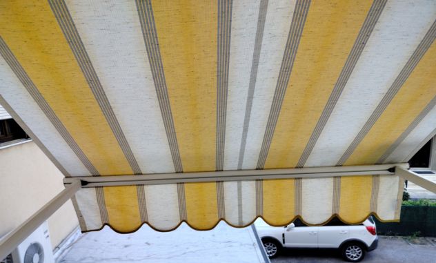 TENDA DA SOLE A CADUTA "TEMPOTEST" + STRUTTURA + ARGANELLO - Foto 5