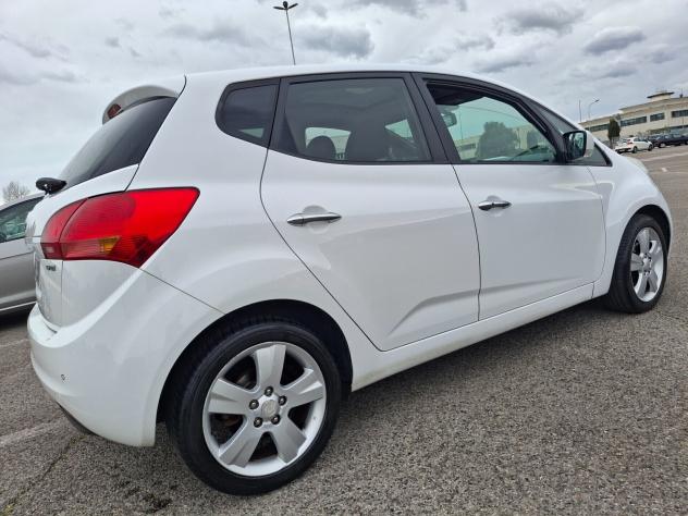 Kia Venga 1.6 CRDi-TETTO PANORAMICO APRIBILE- - Foto 6